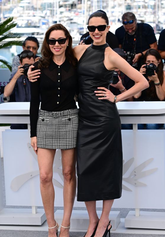 Margaret Qualley Aubrey Plaza Honey Don