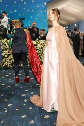 Maya Hawke at Met Gala 2025