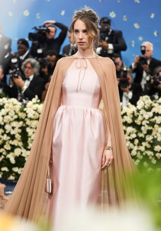 Maya Hawke at Met Gala 2025