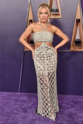 Megan Moroney Arrives at 2025 American Music Awards