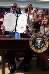 Melania Trump Wears Prada Suit for 2025 DC Signing