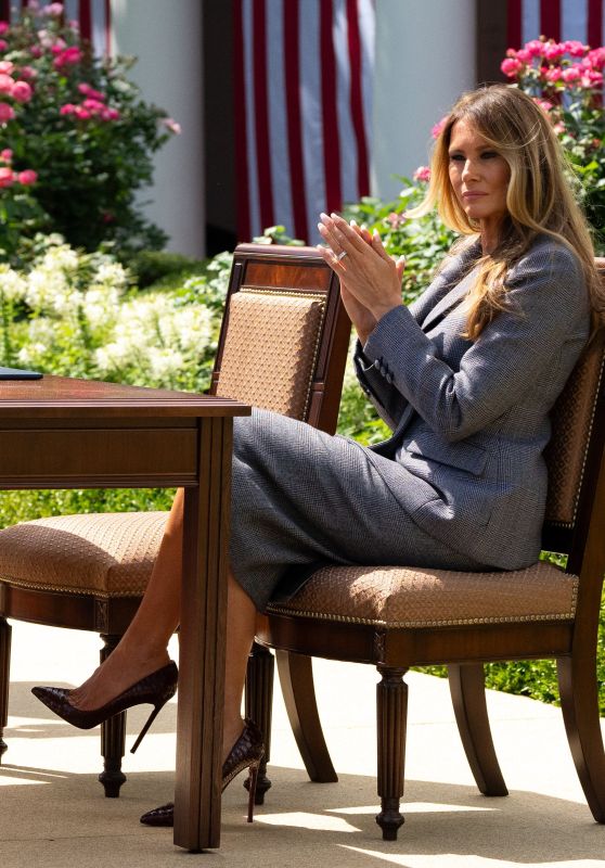 Melania Trump Wears Prada Suit for 2025 DC Signing