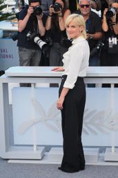 Melanie Laurent Wonderers Photocall Cannes May 15