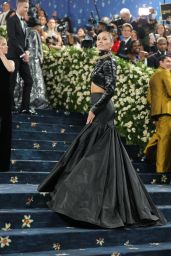 Miley Cyrus Met Gala 2025 Look: Bold Return (more photos)
