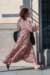 Minka Kelly’s Effortless Style in Beverly Hills