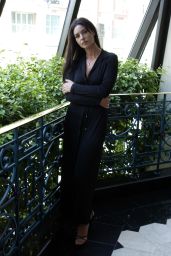 Monica Bellucci Toronto 2001 Film Festival Portraits