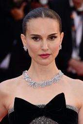 Natalie Portman at Cannes Eddington Premiere in Dior and Tiffany & Co.