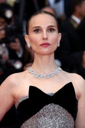 Natalie Portman at Cannes Eddington Premiere in Dior and Tiffany & Co.