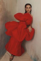 Natalie Portman Covers Vogue Australia’s May 2025 Issue