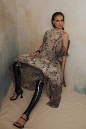 Natalie Portman Covers Vogue Australia’s May 2025 Issue