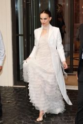 Natalie Portman Dior Cruise 2025 Rome Style Evolution