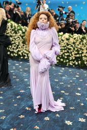 Natasha Lyonne’s Met Gala 2025 Look: A Vision in Ruffles