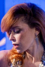 Natasha Lyonne’s Unconventional Charm in Los Angeles Times Feature