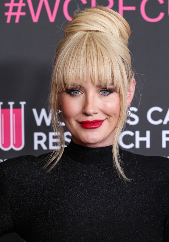 Nicky Whelan Attends An Unforgettable Evening 2025 Gala in LA