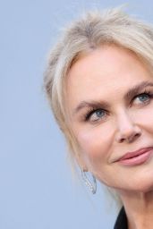 Nicole Kidman Brings Tom Ford Drama to Nine Perfect Strangers Premiere