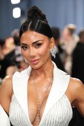 Nicole Scherzinger Debuts at Met Gala 2025 in Prabal Gurung