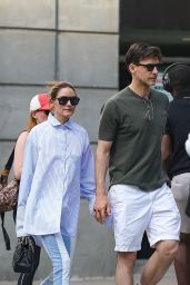 Olivia Palermo and Johannes Huebl Walk Through New York
