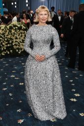 Pamela Anderson Channels Classic Glam at Met Gala