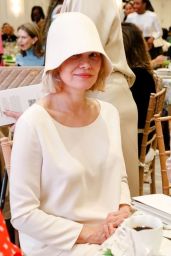 Pamela Anderson Honors Martha Stewart