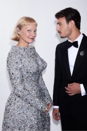 Pamela Anderson Met Gala Vision