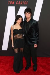 Rachel Brockman Premiere Bold Black Style