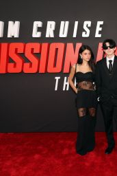 Rachel Brockman Premiere Bold Black Style