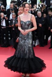 Renate Reinsve attends Cannes Film Festival 2025 Closing Ceremony