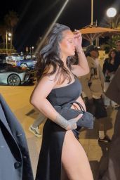 Rihanna Maternity Style Turns Heads at Cannes 2025