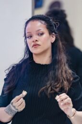 Rihanna Wears Gianvito Rossi Mules at Cannes 2025