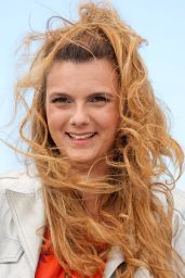 Romane Gueret and Lise Akoka - Ma Frere - Photocall - 78th Cannes Film Festival