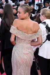 Rose Bertram Attends ‘A Private Life’ Cannes Premiere 2025