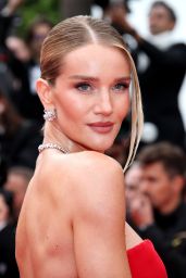 Rosie Huntington-Whiteley in Balenciaga at Cannes Premiere