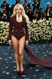 Sabrina Carpenter’s Bold Met Gala 2025 Look