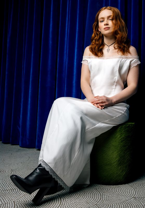 Sadie Sink Attends Playbill Times Square Edition – NYC