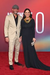 Sara Evans 60th ACM Awards Black Gown