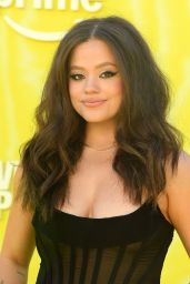 Sarah Jeffery 