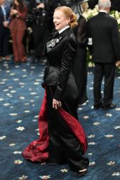 Sarah Snook at Met Gala 2025