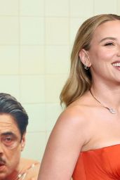 Scarlett Johansson Wears Saint Laurent at NYC Premiere
