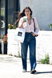 Scout Willis Picks Up Takeout at Joan’s On Third