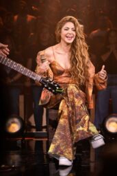 Shakira Performs on The Tonight Show Starring Jimmy Fallon