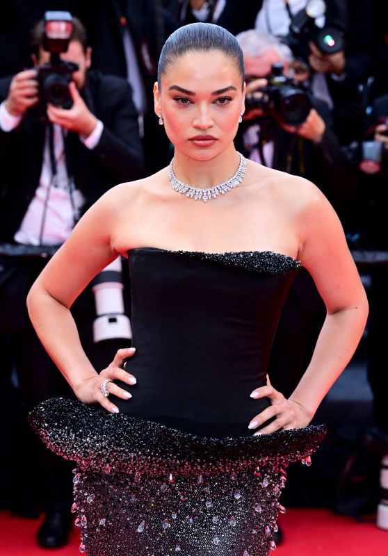 Shanina Shaik Cannes Premiere Glamour