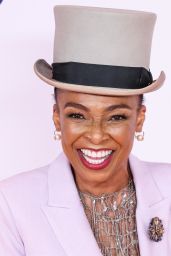 Siedah Garrett Attends 32nd Annual Race to Erase MS Gala in Los Angeles