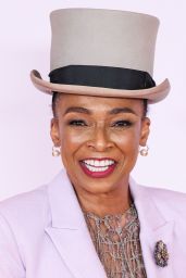 Siedah Garrett Attends 32nd Annual Race to Erase MS Gala in Los Angeles