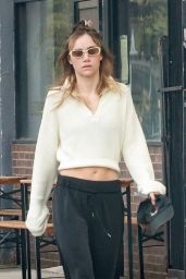 Suki Waterhouse Runs Errands in Los Angeles May 2025