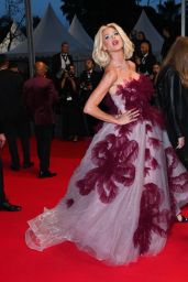 Victoria Silvstedt in Vintage Glamour at Cannes