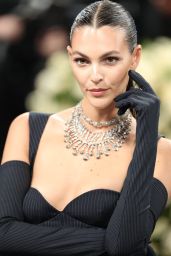 Vittoria Ceretti and Leonardo DiCaprio Make a Statement at Met Gala 2025