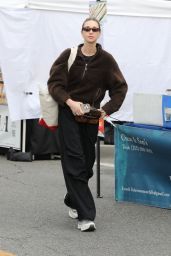 Whitney Port Shops at LA Farmer