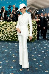 Zendaya’s Iconic Met Gala 2025 Look: Tailoring Black Style