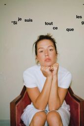 Adèle Exarchopoulos Unveils Raw Emotion for Society