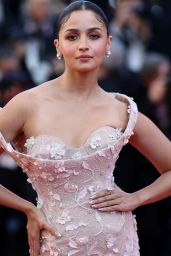 Alia Bhatt Dazzles at Cannes Film Festival